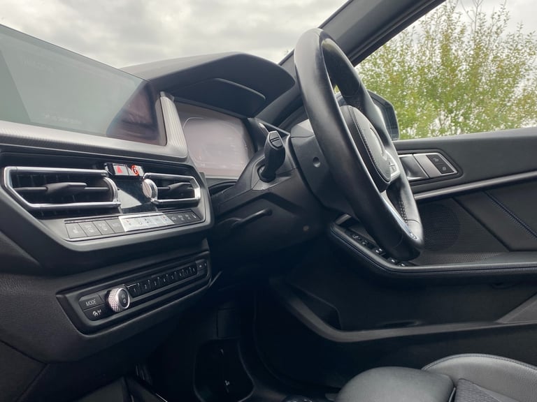 2021 BMW 1 Series 118i M Sport Auto 5dr - Virtual Cockpit &amp; Apple CarPlay &amp; Heated Seats ...