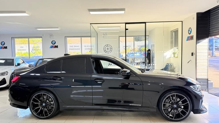 2020 BMW 3 Series 2.0 330e 12kWh M Sport Auto Euro 6 (s/s) 4dr Saloon PETROL/ELECTRIC Automatic