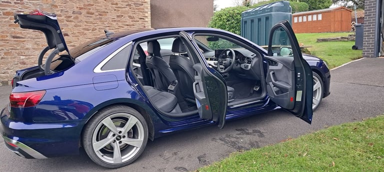 Audi, A4, Saloon, 2022, Semi-Auto, 1984 (cc), 4 doors
