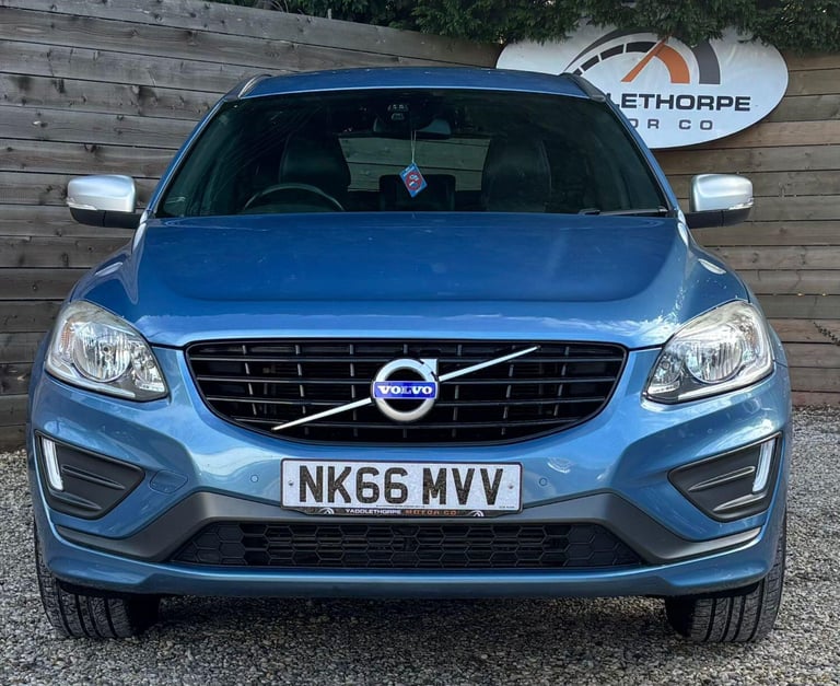 VOLVO XC60 2.0 R-Design Nav D4 2016