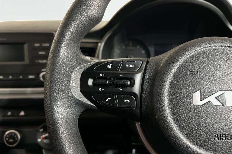 2022 72 KIA RIO 1.2 1 HATCHBACK 5DR PETROL MANUAL EURO 6 (S/S) (83 BHP) BLUETOOT