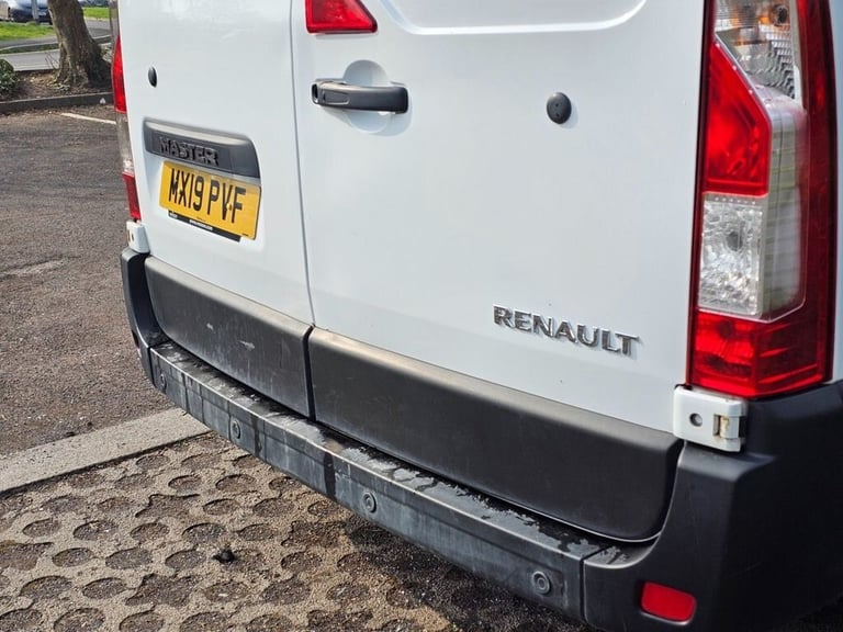 2019 19 RENAULT MASTER 2.3 DCI ENERGY 35 BUSINESS+ PANEL VAN 5DR DIESEL MANUAL F