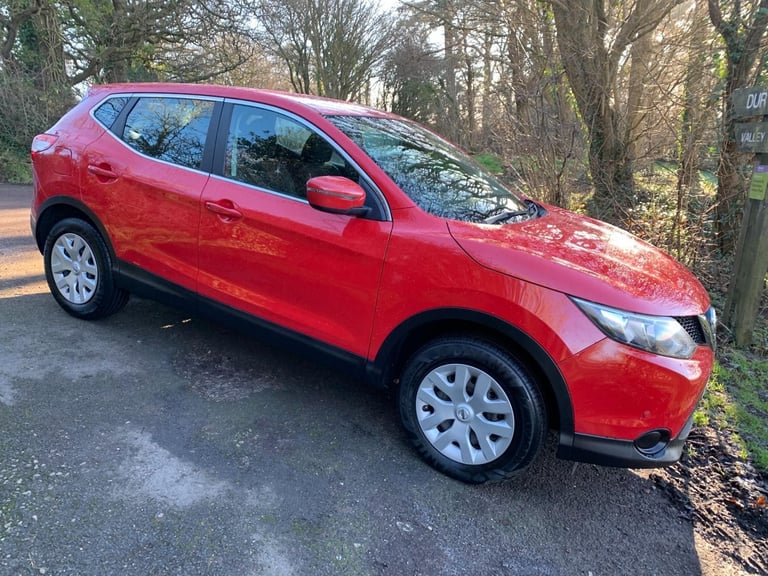 2016 Nissan Qashqai 1.2 DiG-T Visia [Smart Vision Pack] 5dr HATCHBACK Petrol Man