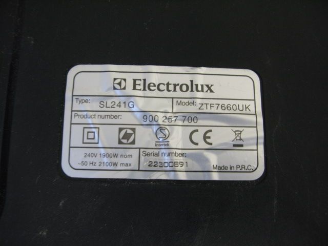 Bagless Vacuum Cleaner Electrolux Ergoeasy Cyclonic . Max power 2100 W