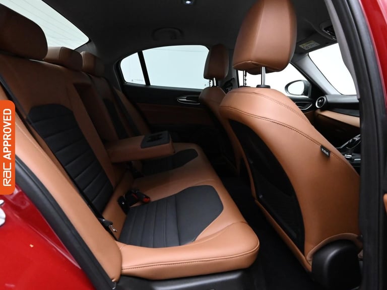 2020 Alfa Romeo Giulia 2.0T Nero Edizione Saloon 4dr Petrol Auto Euro 6 (s/s) (200 ps) Saloon PET...