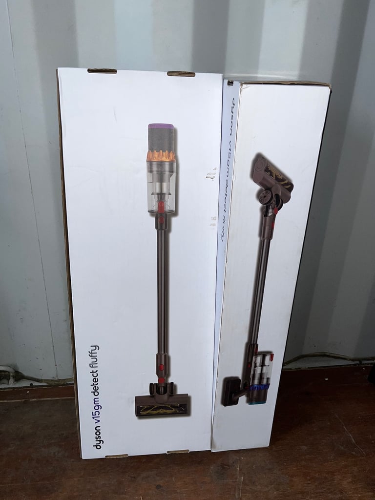Dyson V15 Detect Fluffy Hoover