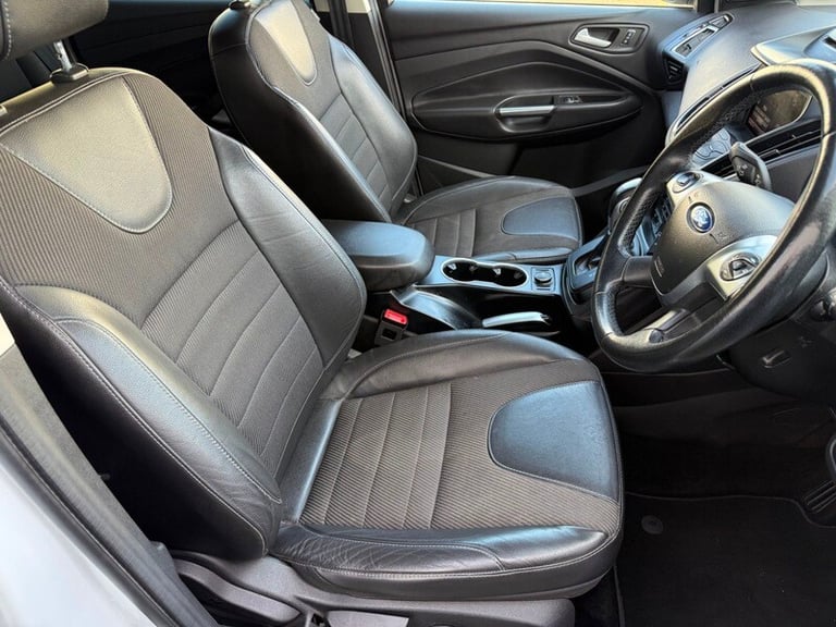 Ford Kuga TITANIUM TDCI