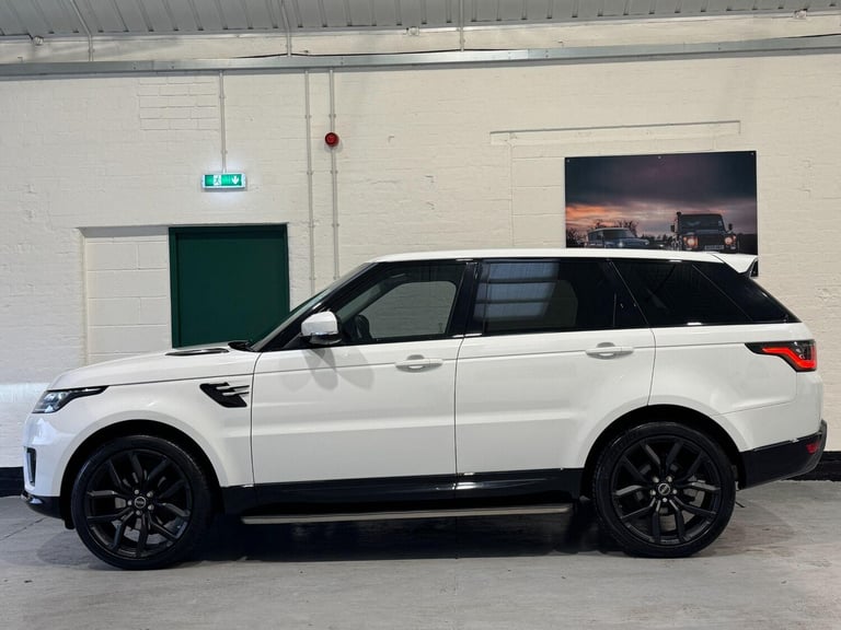 2018 Land Rover Range Rover Sport 2.0 SD4 HSE 5dr Auto ESTATE DIESEL Automatic