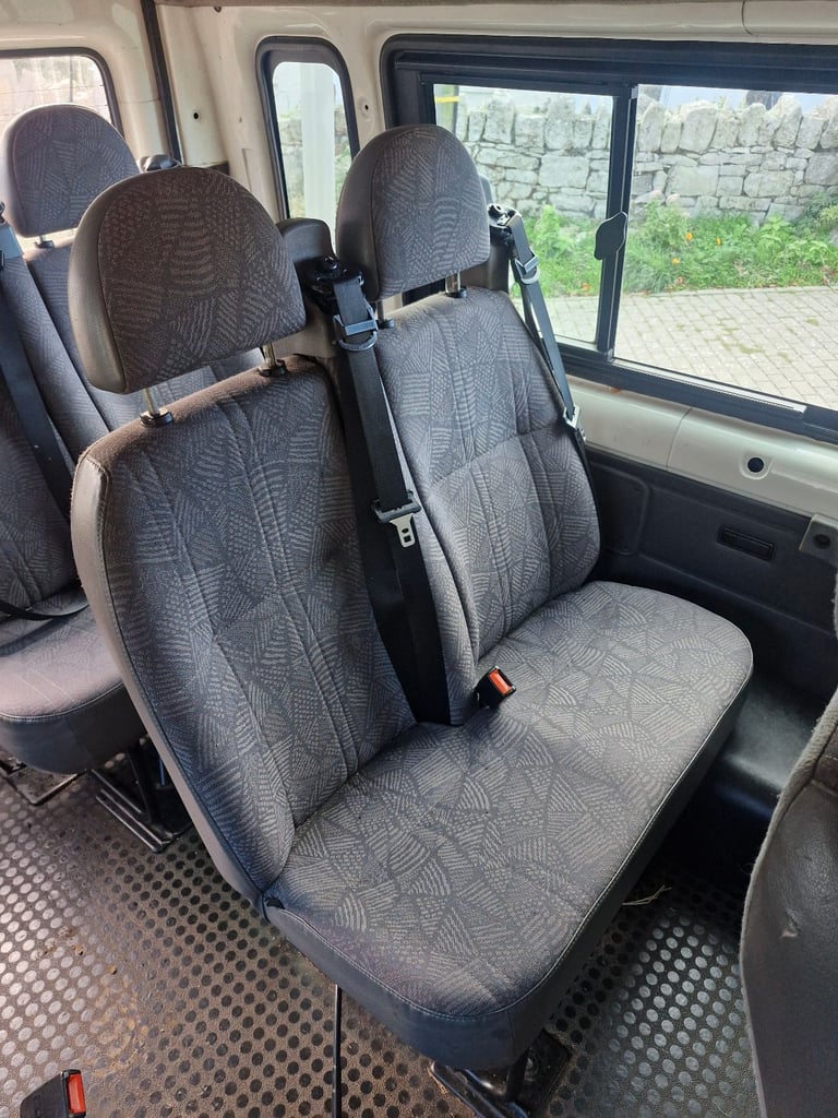 2006 ford transit minibus seats