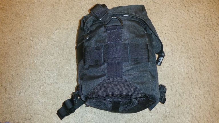 Lowepro Camera Bag - Brand new unused - Stealth D200 AW for Digital SLR and 3-4 Lenses - Black