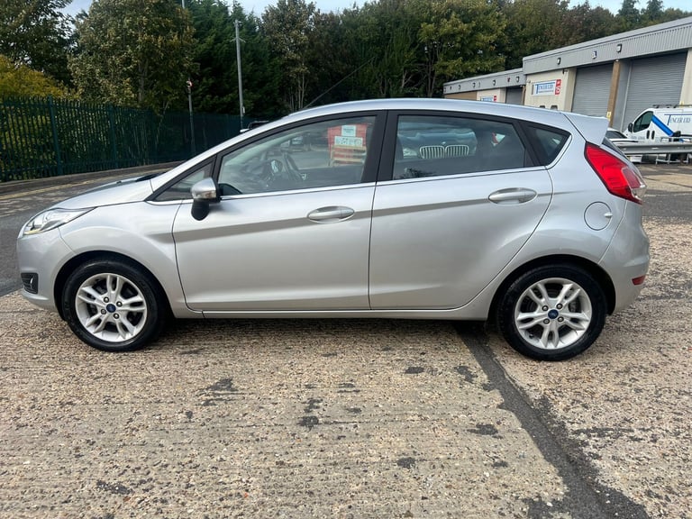 Ford, FIESTA, Hatchback, 2016, Manual, 998 (cc), 5 doors
