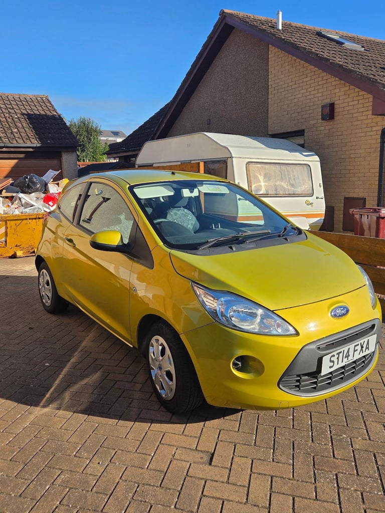 Ford, KA, Hatchback, 2014, Manual, 1242 (cc), 3 doors