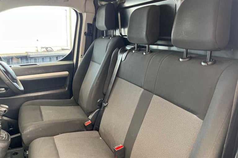 2022 Vauxhall Vivaro 2700 1.5d 120PS Dynamic H1 Van PANEL VAN DIESEL Manual