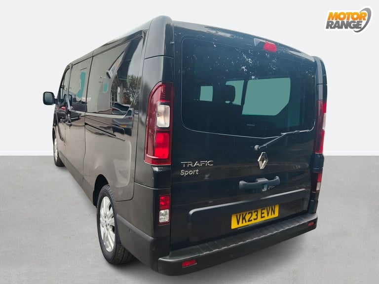 2023 Renault Trafic LL30 ENERGY dCi 170 Sport Nav 9 Seater EDC Minibus DIESEL Automatic