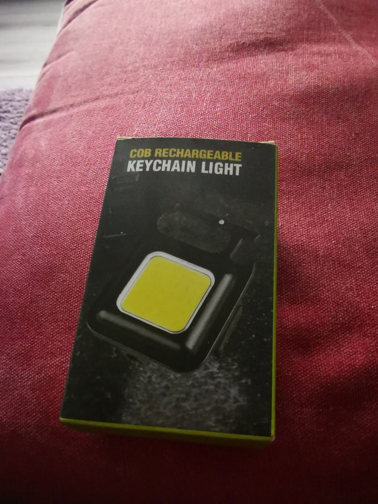 Small rechargeable light