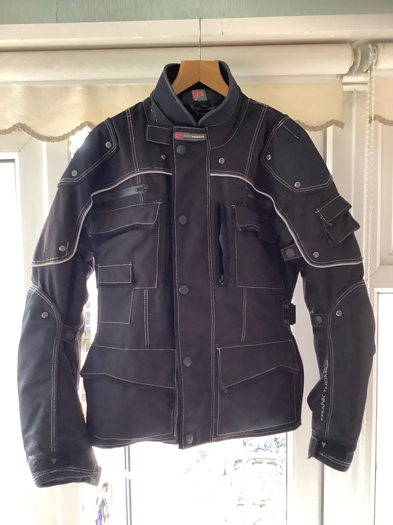 image for 🏍️ MENS FRANK THOMAS RAPTOR TEXTILE MOTORCYCLE 🏍️ JACKET 🧥 (SIZE MEDIUM)
