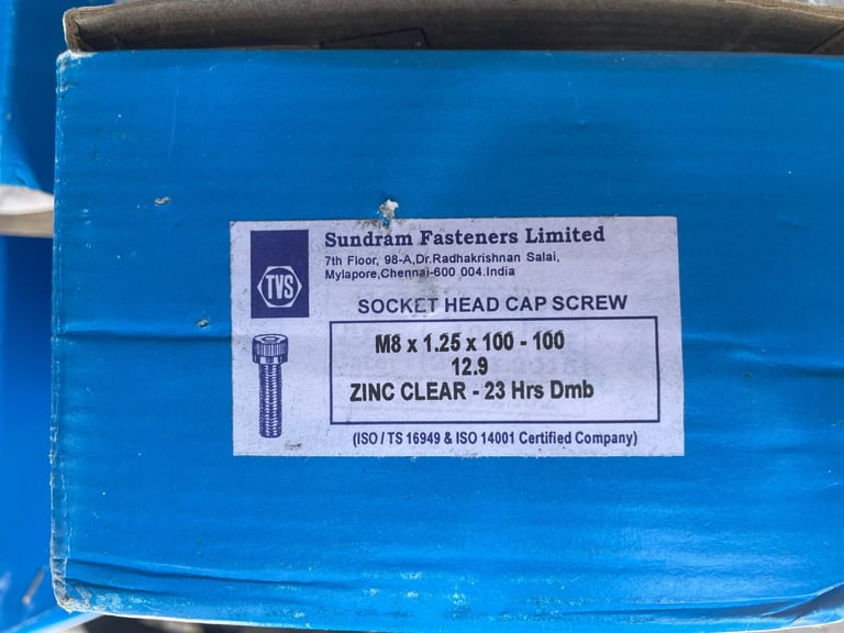 Bolts socket head cap machine screw 20 boxes available 