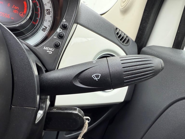 2015 Fiat 500 0.9 TwinAir Lounge 2dr Dualogic CONVERTIBLE PETROL Automatic