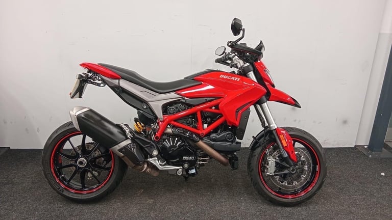 DUCATI HYPERMOTARD 939 ** MOT JUNE 2026 - RIDER MODES - HAND GAURDS ** 
