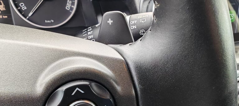 2015 LHD DISCOVERY 4, 3.0 TDV6 HSE, 7 SEATER. LEFT HAND DRIVE.