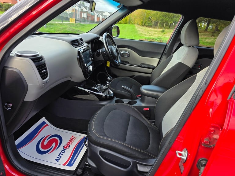 2014 Kia Soul 1.6 CRDi Mixx Euro 5 5dr SUV Diesel Manual