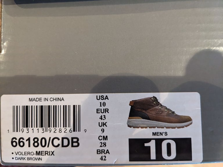 Brand New Skechers Streetwear Air-cooled Memory Foam Relaxed Fit Boots