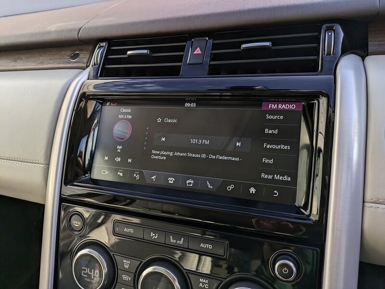 2017 Land Rover Discovery 3.0 TD6 HSE Luxury 5dr Auto ESTATE DIESEL Automatic