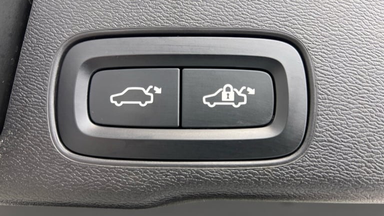 2021 Volvo XC60 T8 Twin Engine AWD Polestar Engineered Automatic Estate Petrol Parallel PHEV Auto...
