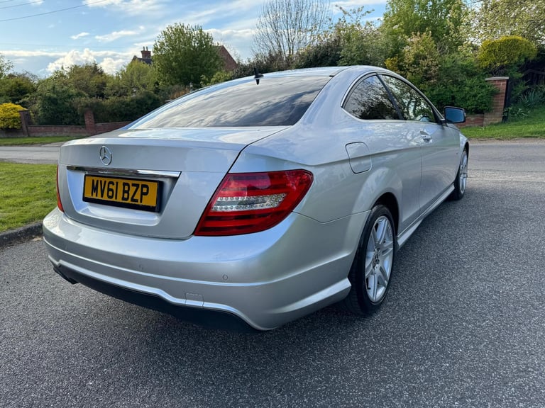 2011 (61) MERCEDES-BENZ C180 AMG SPORT AUTO PETROL LONG MOT JUST SERVICED LOVELY