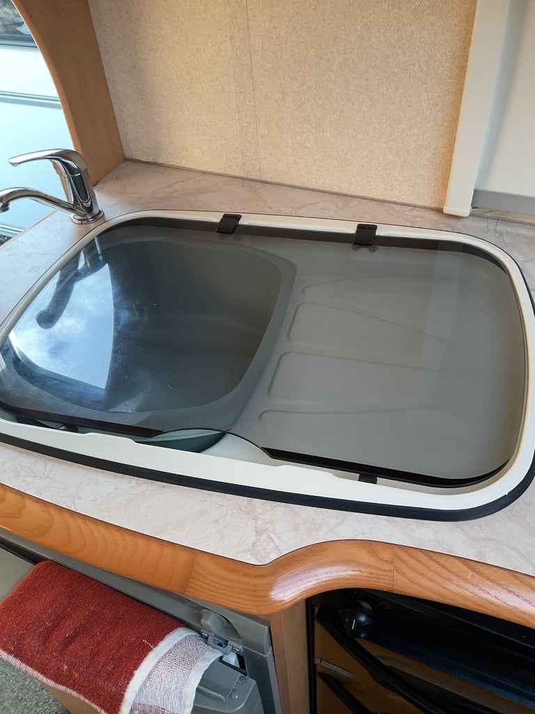 Bailey ranger 2007 series 5 Champagne 4berth