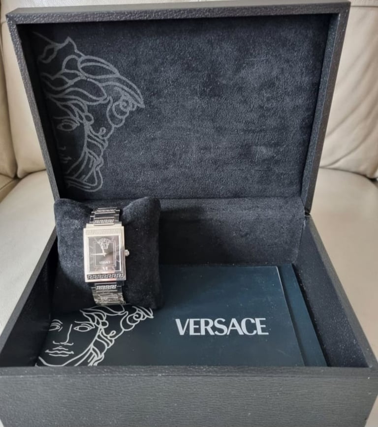 image for Genuine gents Versace iLQ99 watch (collection only)