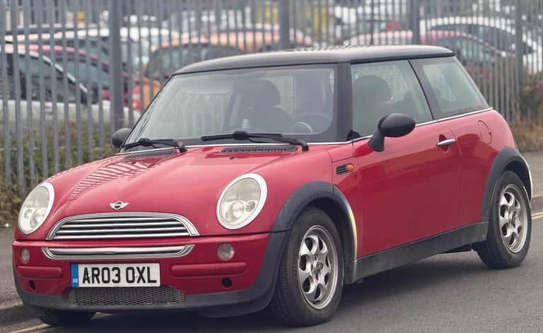 2004 MINI Hatch 1.6 Cooper 3dr Automatic LEFT HAND DRIVE HATCHBACK Petrol Automatic