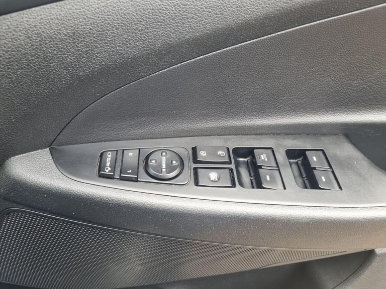 2017 Hyundai TUCSON 1.6 GDi Blue Drive SE Nav Euro 6 (s/s) 5dr ESTATE Petrol Manual