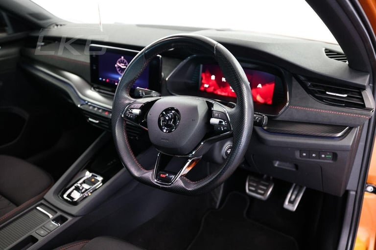 SKODA OCTAVIA 1.4 TSI iV 13kWh vRS DSG Euro 6 (s/s) 5dr 2024