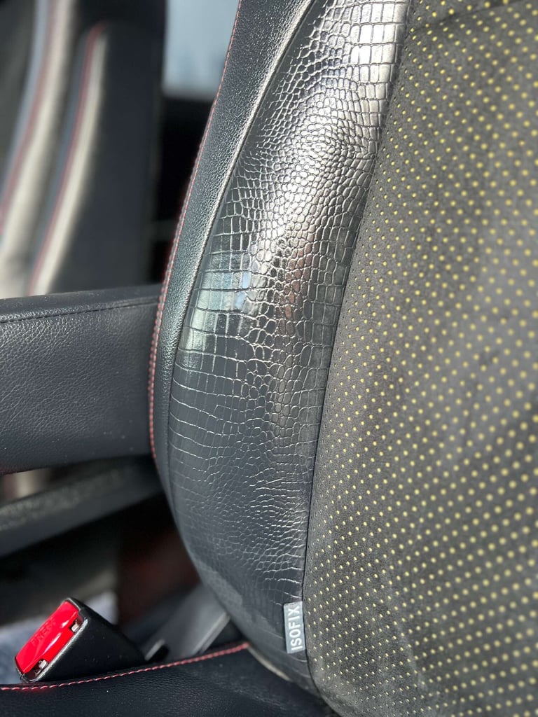 2014 Toyota Vellfire 2.4+GOLDEN EYES+GRADE 4B+FRESH IMPORT+ MPV Petrol Automatic