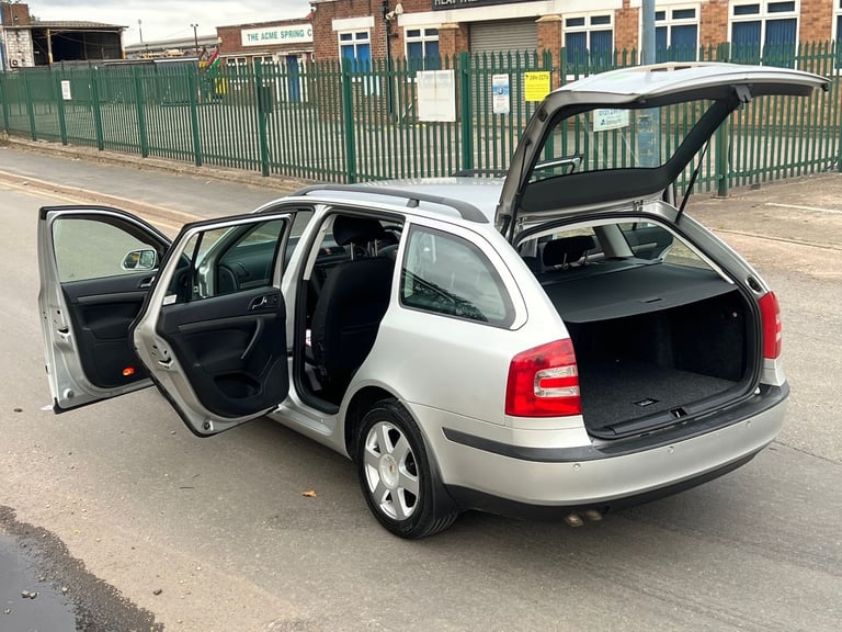 2007 Skoda Octavia 1.9 TDI PD Elegance 5dr DSG ESTATE Diesel Automatic