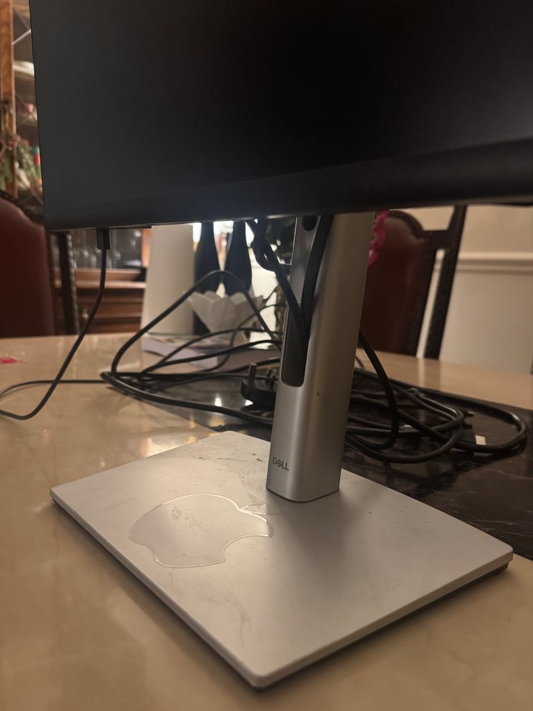 Dell 23” flat screen monitor - perfect condition