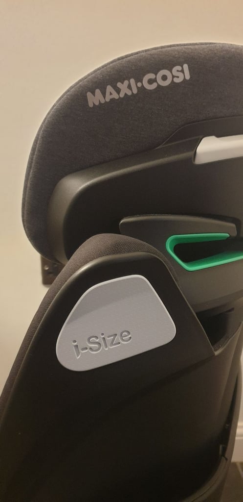 Maxi Cosi i-size