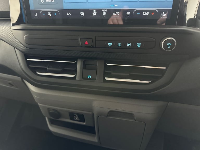 2025 Ford Transit Custom 100kW 65kWh H1 Van Limited Auto PANEL VAN ELECTRIC Automatic