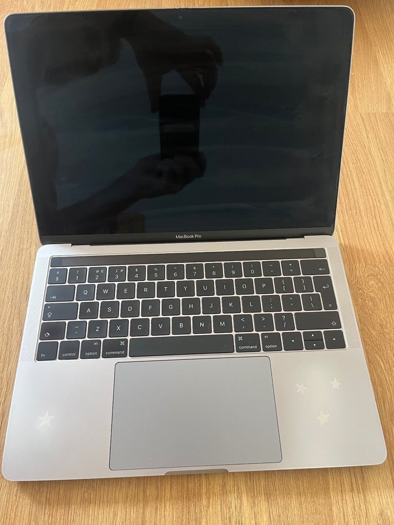 Apple MacBook Pro Retina 13.3" 2016 - 512GB SSD 16GB Ram - 3.3GHz Core i7 - Grey