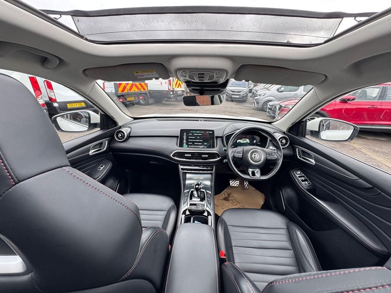 2022 MG MG HS 1.5 T-GDI 16.6kWh Exclusive Auto Euro 6 (s/s) 5dr ESTATE Petrol/Electric Hybrid Aut...
