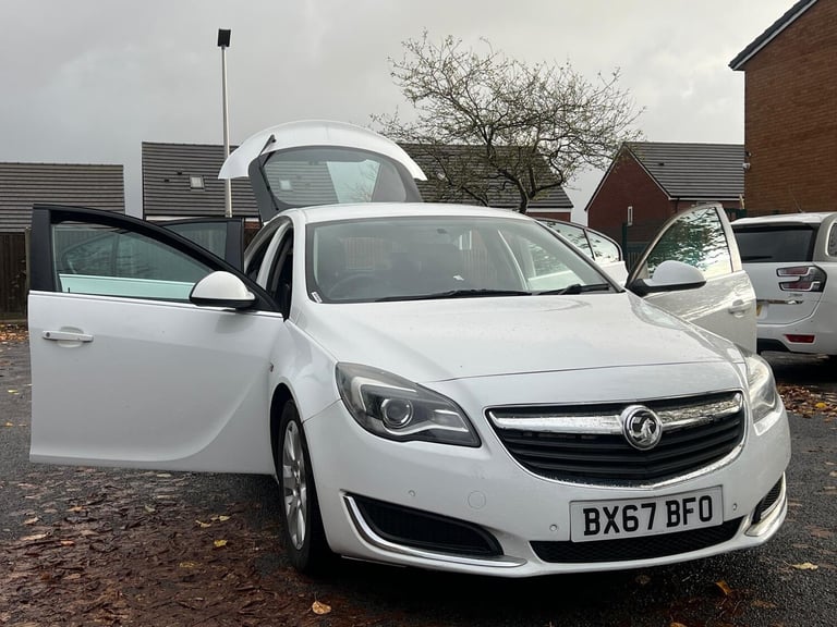 2018 Vauxhall Insignia HATCHBACK Diesel Manual