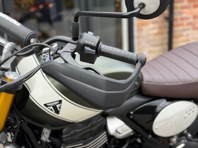 2025 TRIUMPH Scrambler 400 X