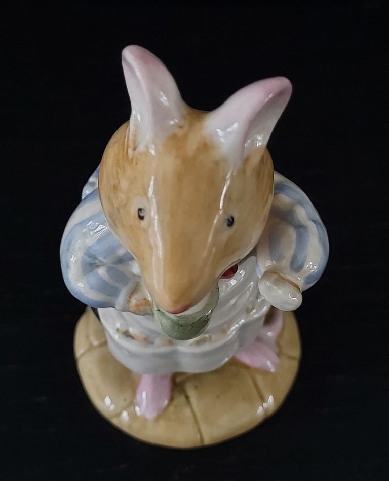 Royal Doulton Mr Apple from the Brambly Hedge Gift Collection, Jill Barklem 1982