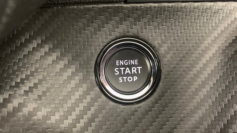 2024 Peugeot 208 50kWh E-Style Hatchback 5dr Electric Auto (7.4kW Charger) (136 ps) Hatchback Ele...