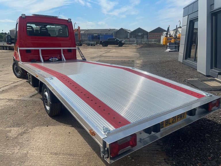 IVECO DAILY 3.5T FULL BEAVERTAIL BODY FULLY LOADED ALL EXTRAS