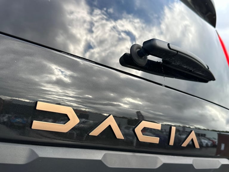 2024 Dacia Jogger 1.6 Hybrid EXTREME Auto Euro 6 (s/s) 5dr MPV Petrol/Electric Hybrid Automatic