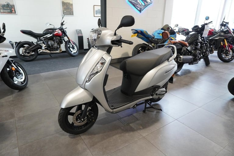 Suzuki Address 125, 2025, Platinum Silver. IN STOCK NOW
