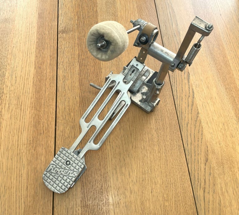 ROGER SWIV-O-MATIC BASS DRUM PEDAL