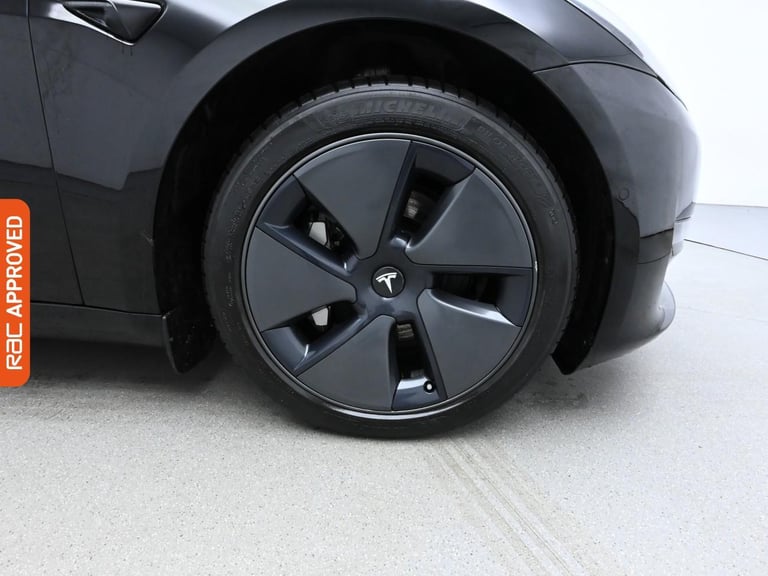2021 Tesla Model 3 (Dual Motor) Long Range Saloon 4dr Electric Auto 4WDE (346 ps) Saloon ELECTRIC...